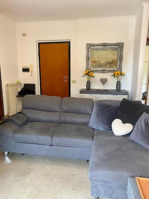 דירות ג'נצאנו די רומא A Casa Di Tina מראה חיצוני תמונה