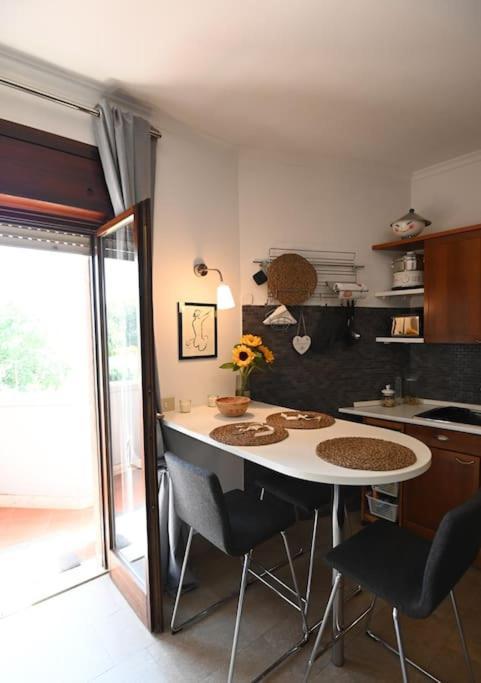 דירות ג'נצאנו די רומא A Casa Di Tina מראה חיצוני תמונה